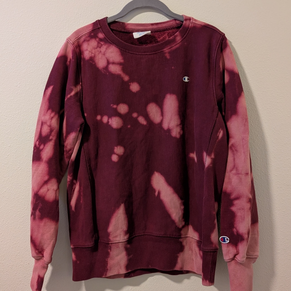 Champion Women's Crew Neck Tie-Dye Sweater - Maroon and Pink